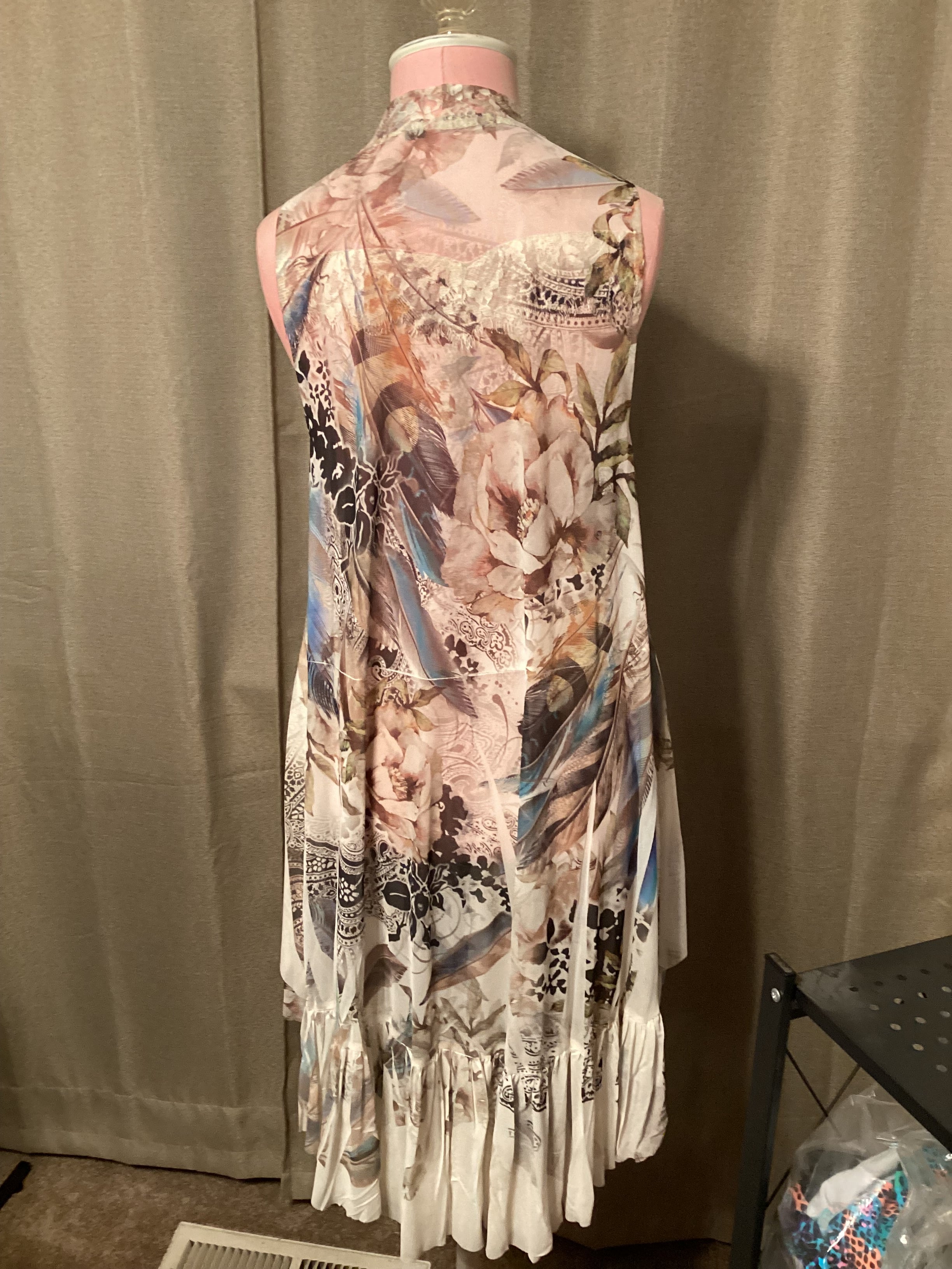 Origami multicolored hi-lo silky soft cardigan. Size small. Armpit to armpit 25 inches