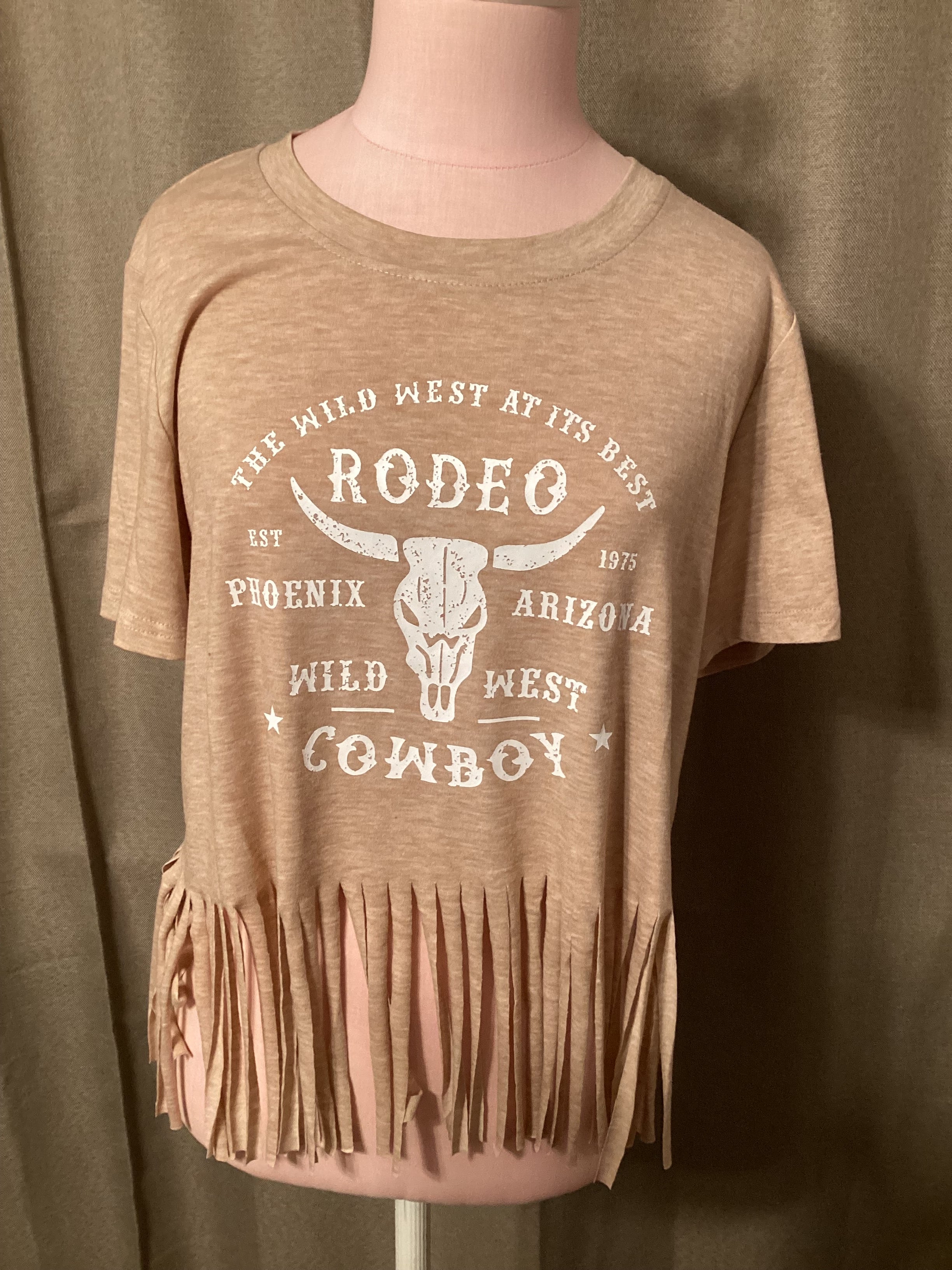 Western short sleeve shirt with bottom fringe size medium