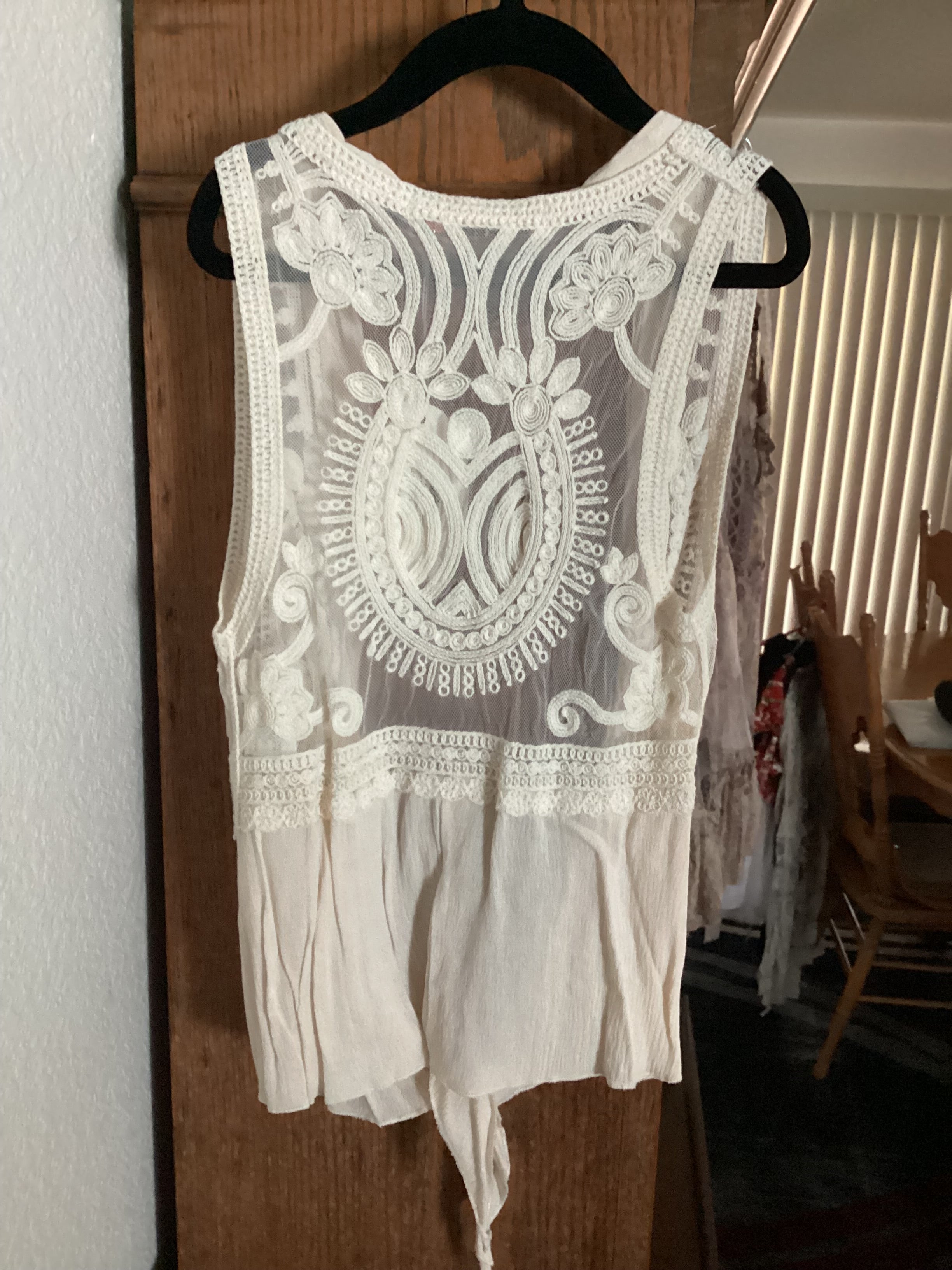 Origami Little Girls White Cardigan with Front Tie and Lace Back . Size S/M