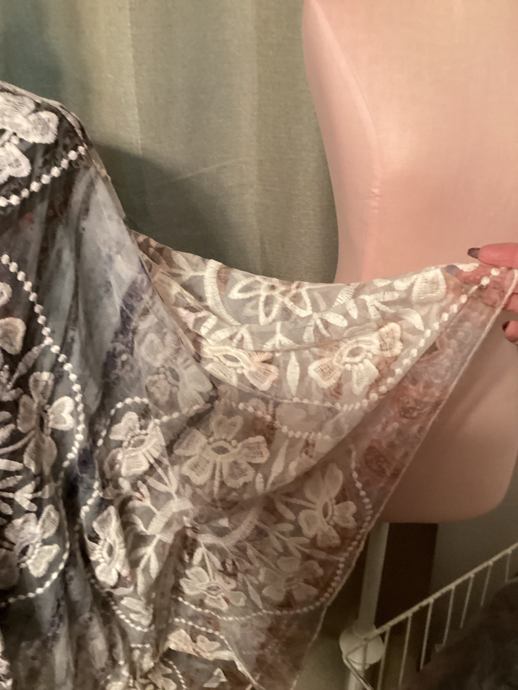 Origami Hi-Lo Brown Floral Lace Cardigan Free Size