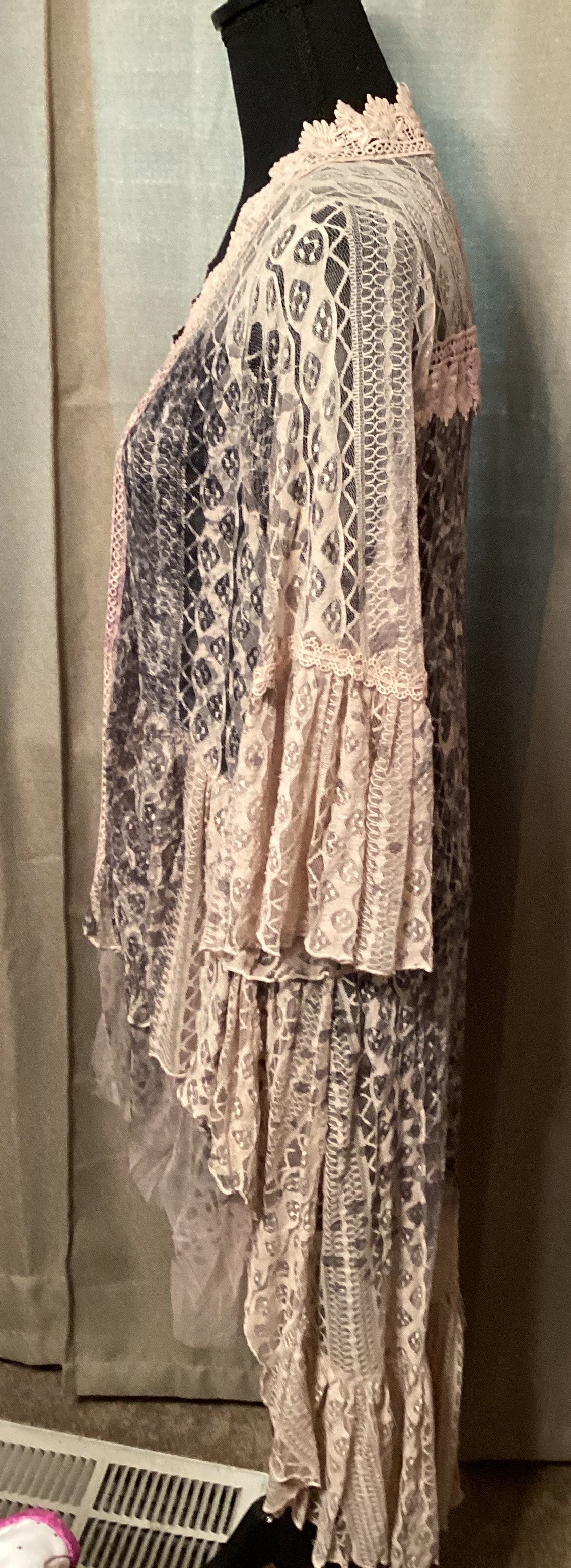 Origami Multicolored 3/4 Bell Sleeves with Lace Ruffle Hem Cardigan Size Small