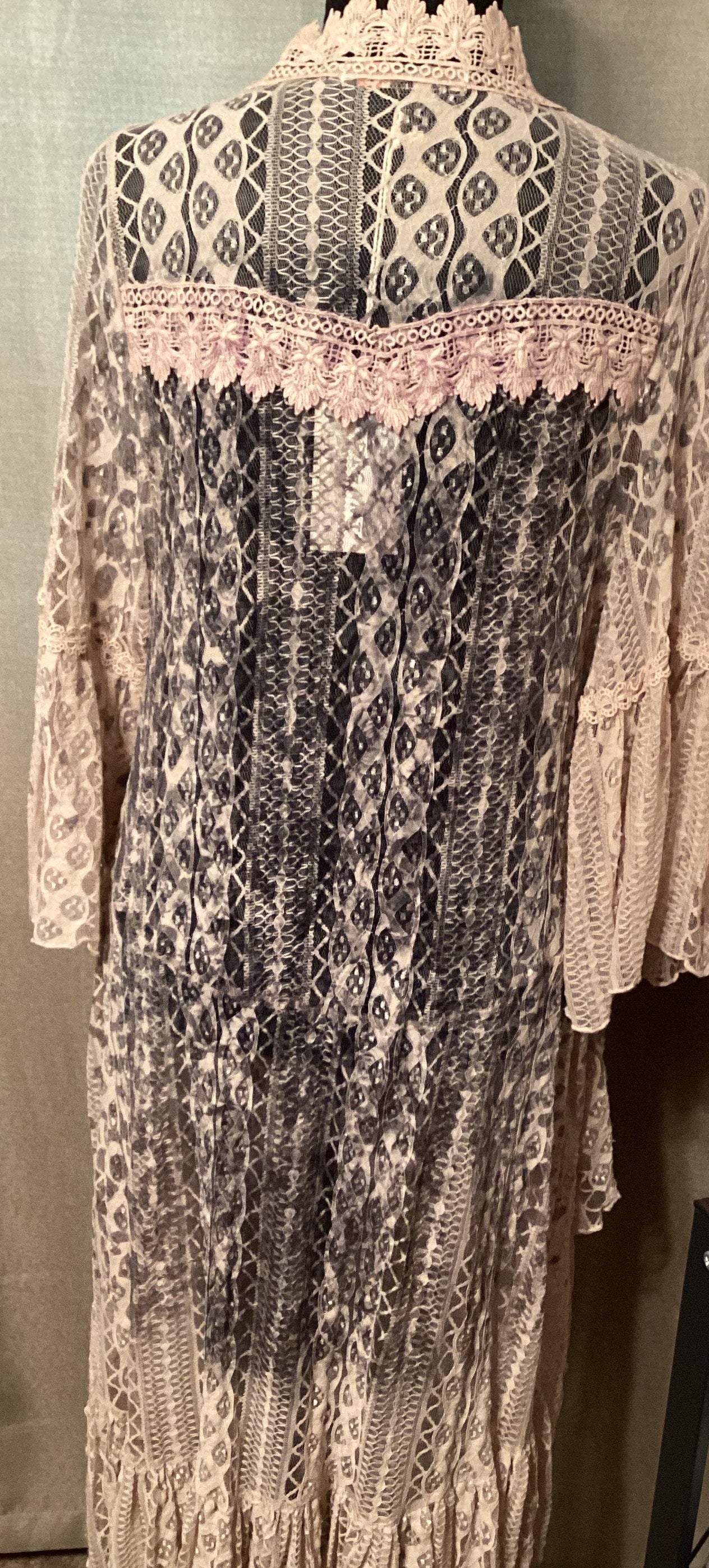 Origami Multicolored 3/4 Bell Sleeves with Lace Ruffle Hem Cardigan Size Small