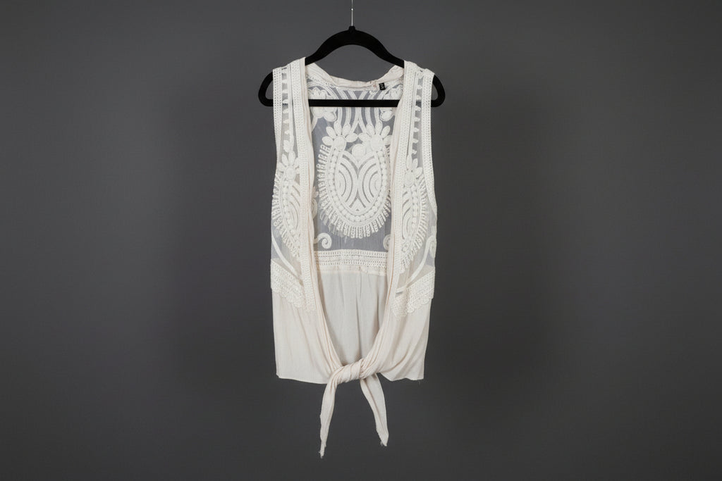 Origami Little Girls White Cardigan with Front Tie and Lace Back . Size S/M